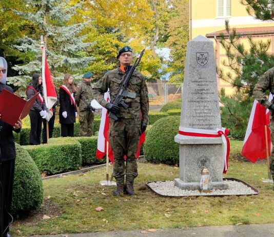 Odsłonięcie pomnika Sióstr Benedyktynek Misjonarek – świadectwo wiary i wolności Kwidzyn, 22 października 2025 r.