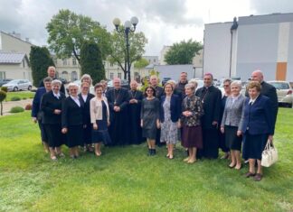 Dziękczynienie za Jubileusz 100-lecia kanonizacji Św. Teresy od Dzieciątka Jezus oraz powstania Zgromadzenia Sióstr „Jedność”